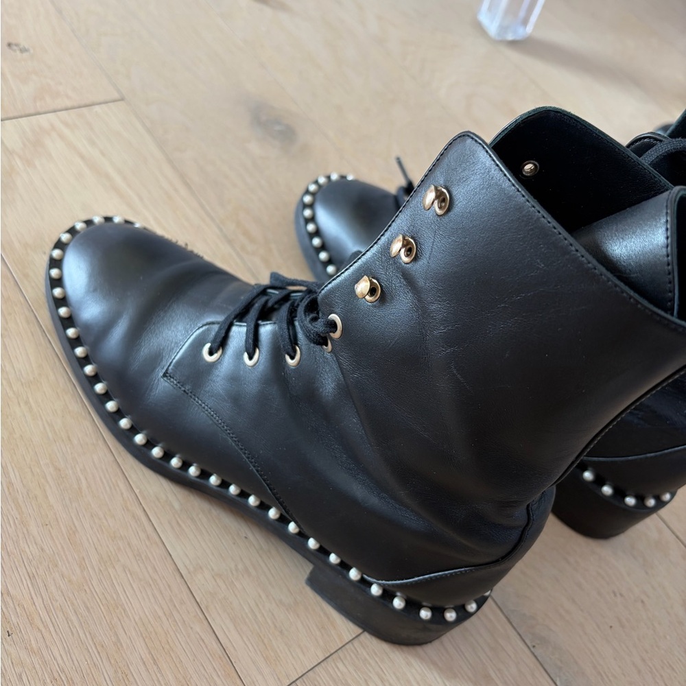 Stuart Weitzman Pearl Leather Boots